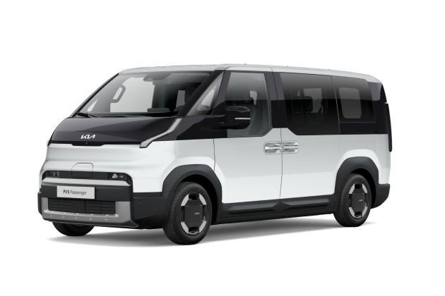 Frontansicht eines weißen  Kia PV5 Passenger